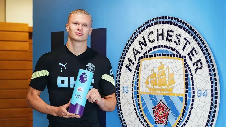 https, 岁的哈兰德, 左路攻击手 https, 岁的哈兰德, 左路攻击手